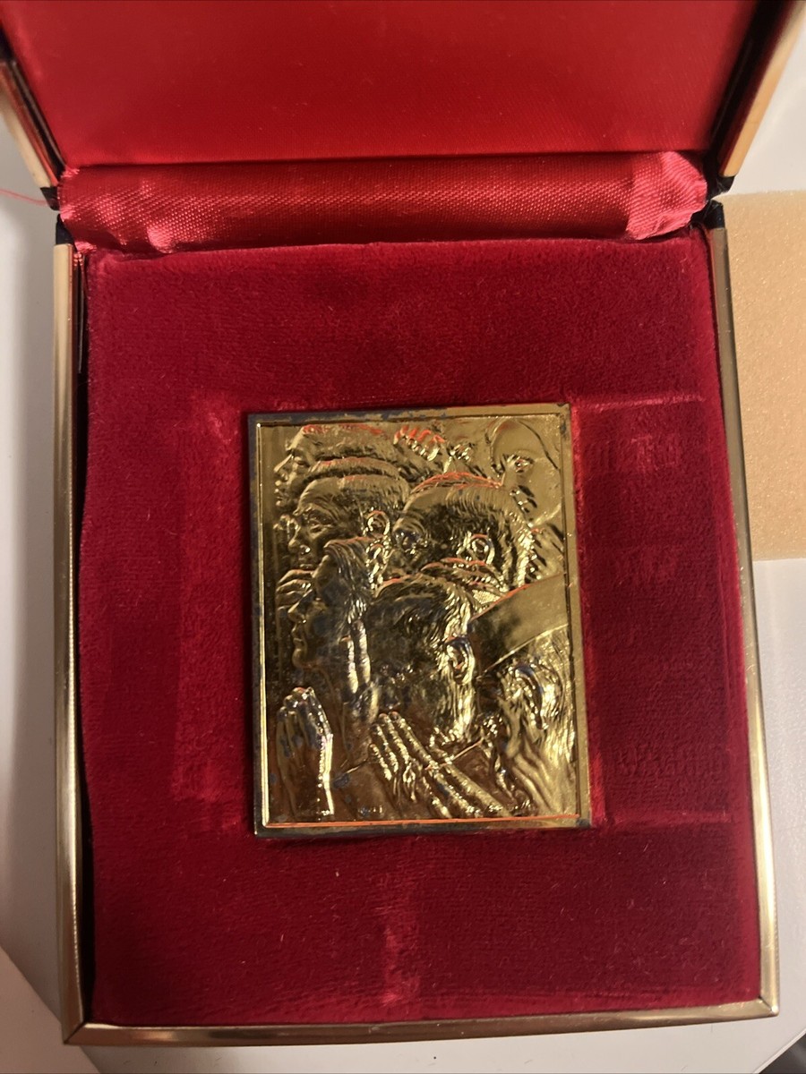 1974 Hamilton Mint, Norman Rockwell Freedom Of Worship .999 Fine