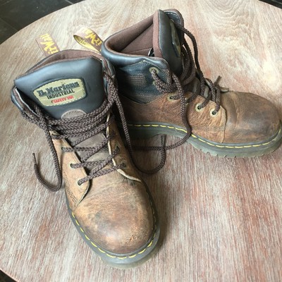 dm safety boots