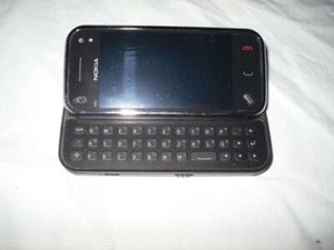 Nokia N97 mini 8GB Schwarz Navi Edition ohne Vertrag, 2 Jahre Garantie