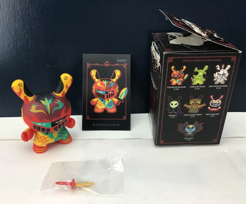 Figura Apocalypsf Dunny Kidrobot 2012 Caballero Patricio Oliver Foto 2 de 4