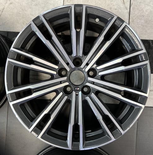 BMW OEM 3-series G20 G21 STYLE 790M 18” Staggered Style Front Wheel - Picture 6 of 9