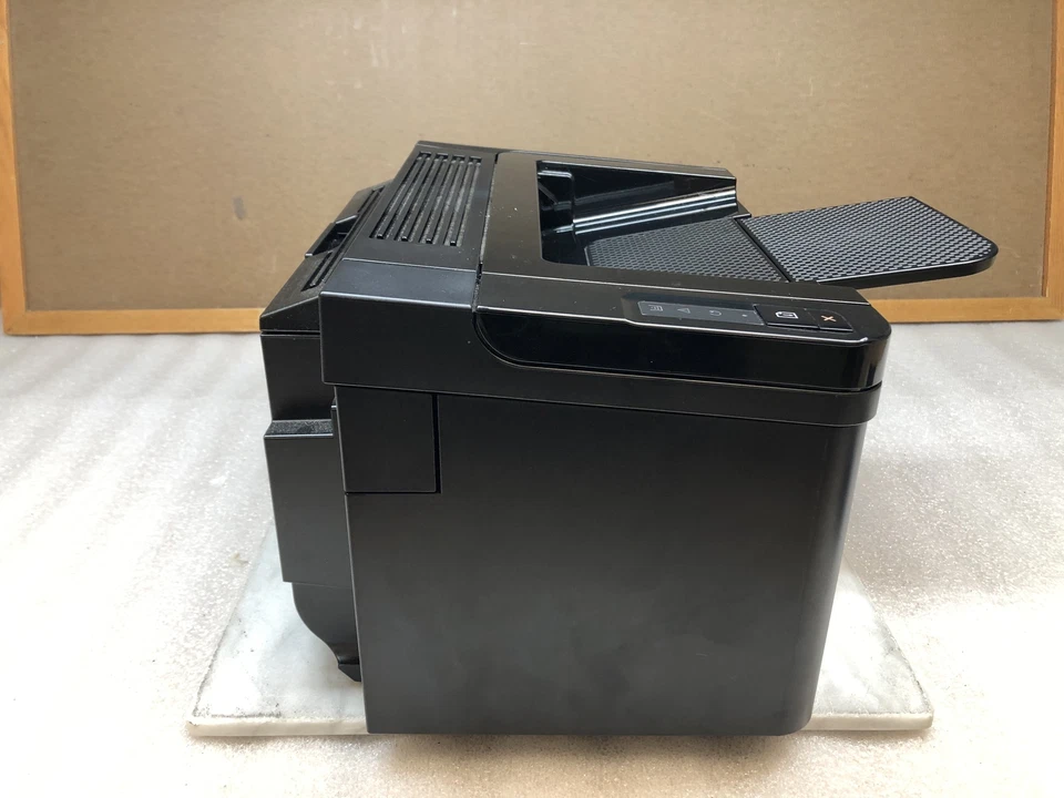 HP LaserJet P1606DN Monochrome Workgroup Printer CE749A Low pg ct Full Toner - Image 3 of 4