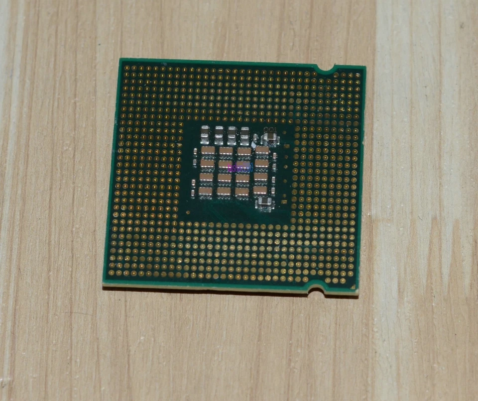 SL9KF Intel Pentium 4 641 3.2GHz/2M/800MHz Socket 775 Processor - Image 3 of 4
