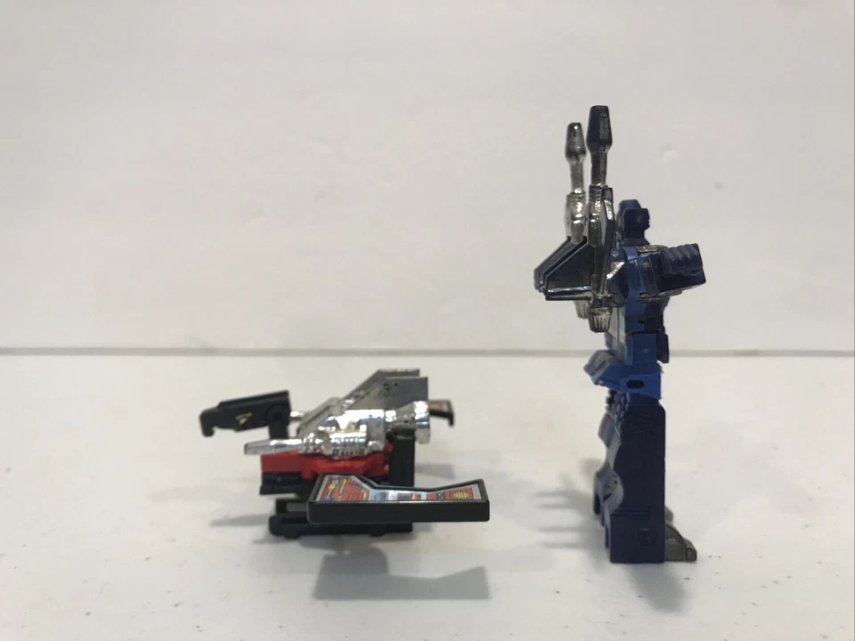 1983 1984 Original Transformers G1 FRENZY & LASERBEAK Cassettes 100% Complete - Image 4 of 4