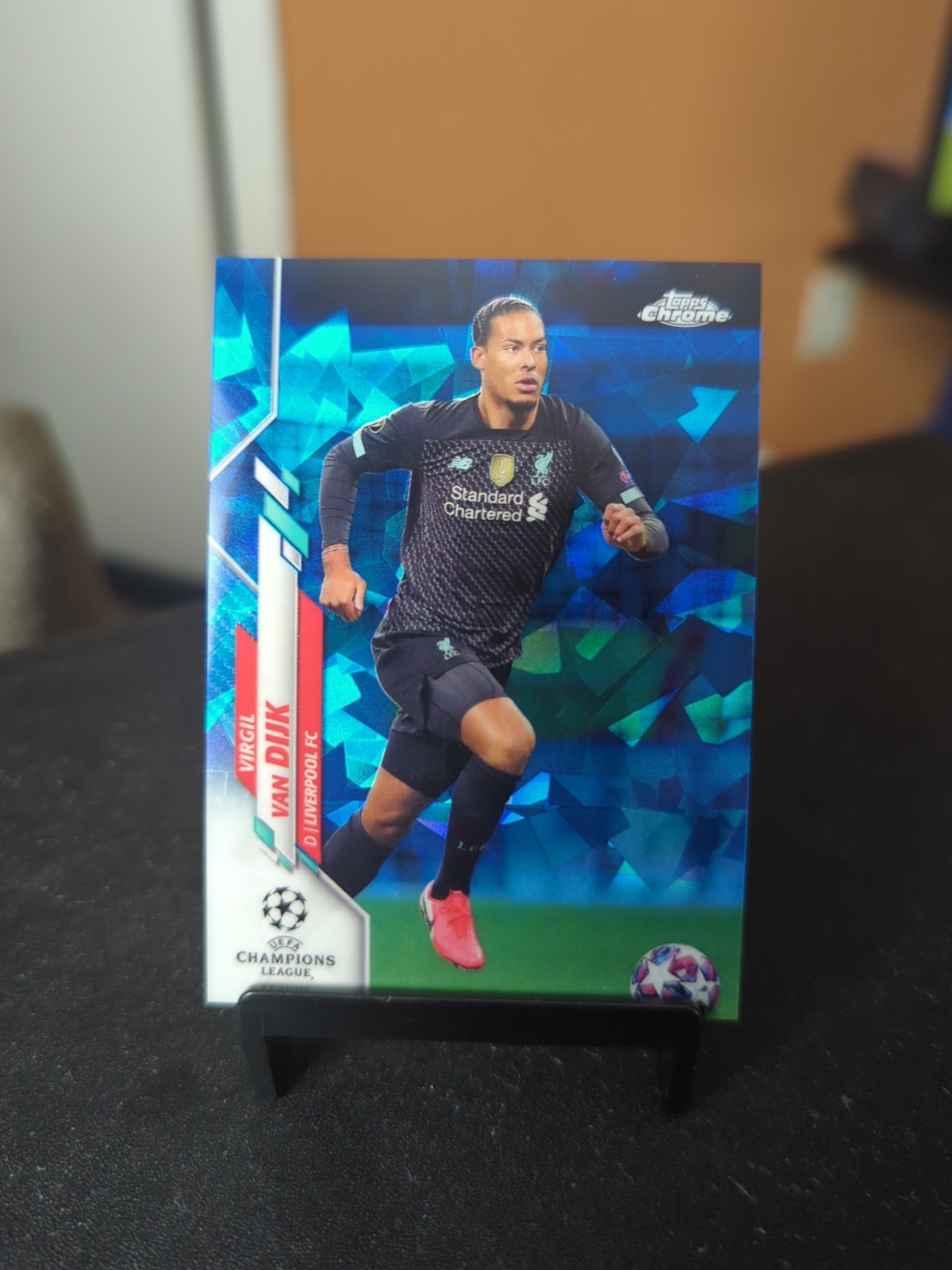 2019-20 Topps Chrome UCL Sapphire Edition Image Variation Virgil Van Dijk #50
