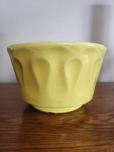 Vintage Yellow Floraline McCoy Planter Pot Bowl USA 1950s Pottery