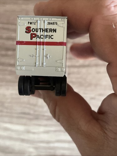 Con-Cor 0001-9279 HO Southern Pacific 54' TOFC Flat car w/Trailer Kit RTR- Read - Afbeelding 8 van 18