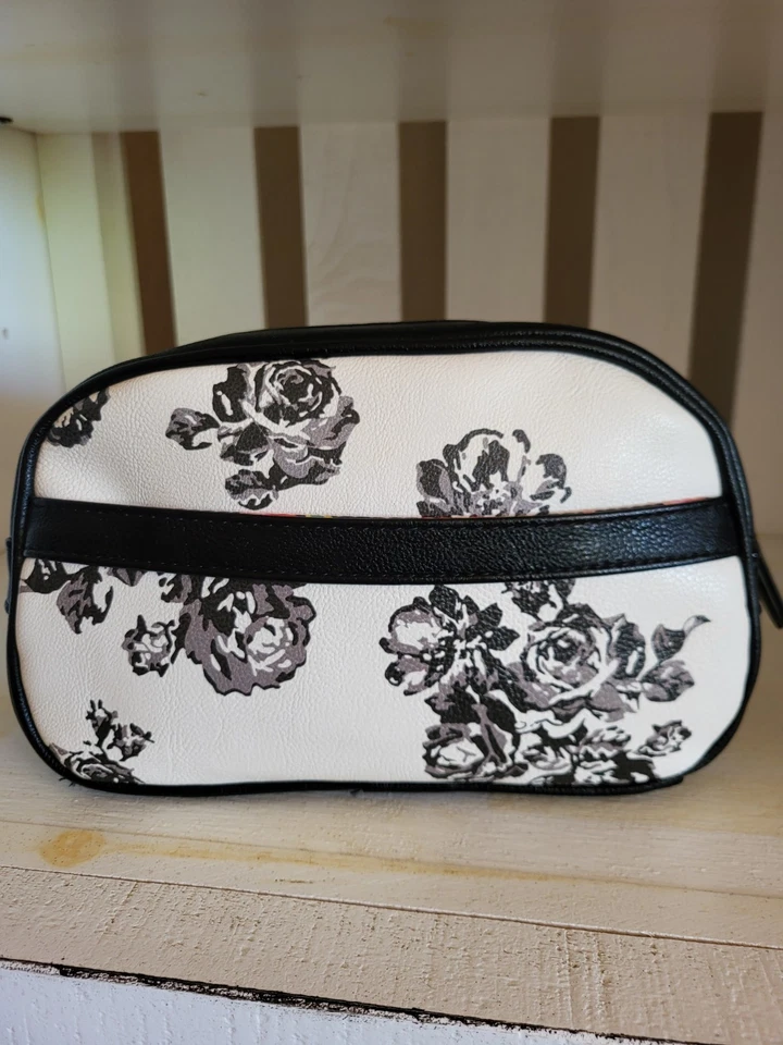 Betsy Johnson White W/ Black Roses, Faux Pebbled Leather Loaf Style Make Up Bag - Image 2 of 4