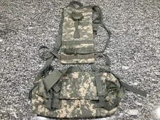USGI ACU Molle II 3L/100oz Hydration Pack w/ Bladder With Molle II Waist Pack