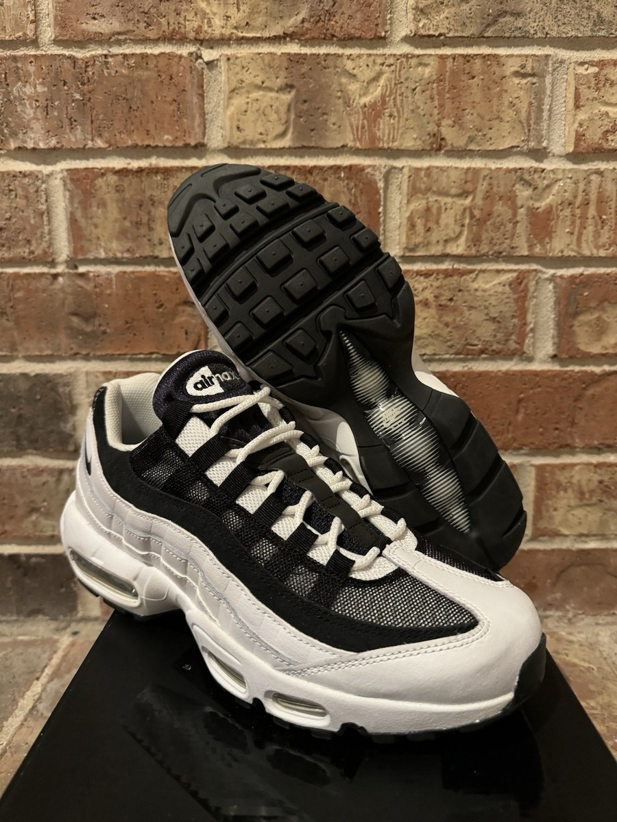 New 9.5 Nike Air Max 95 Yin Yang Pack White Black Running