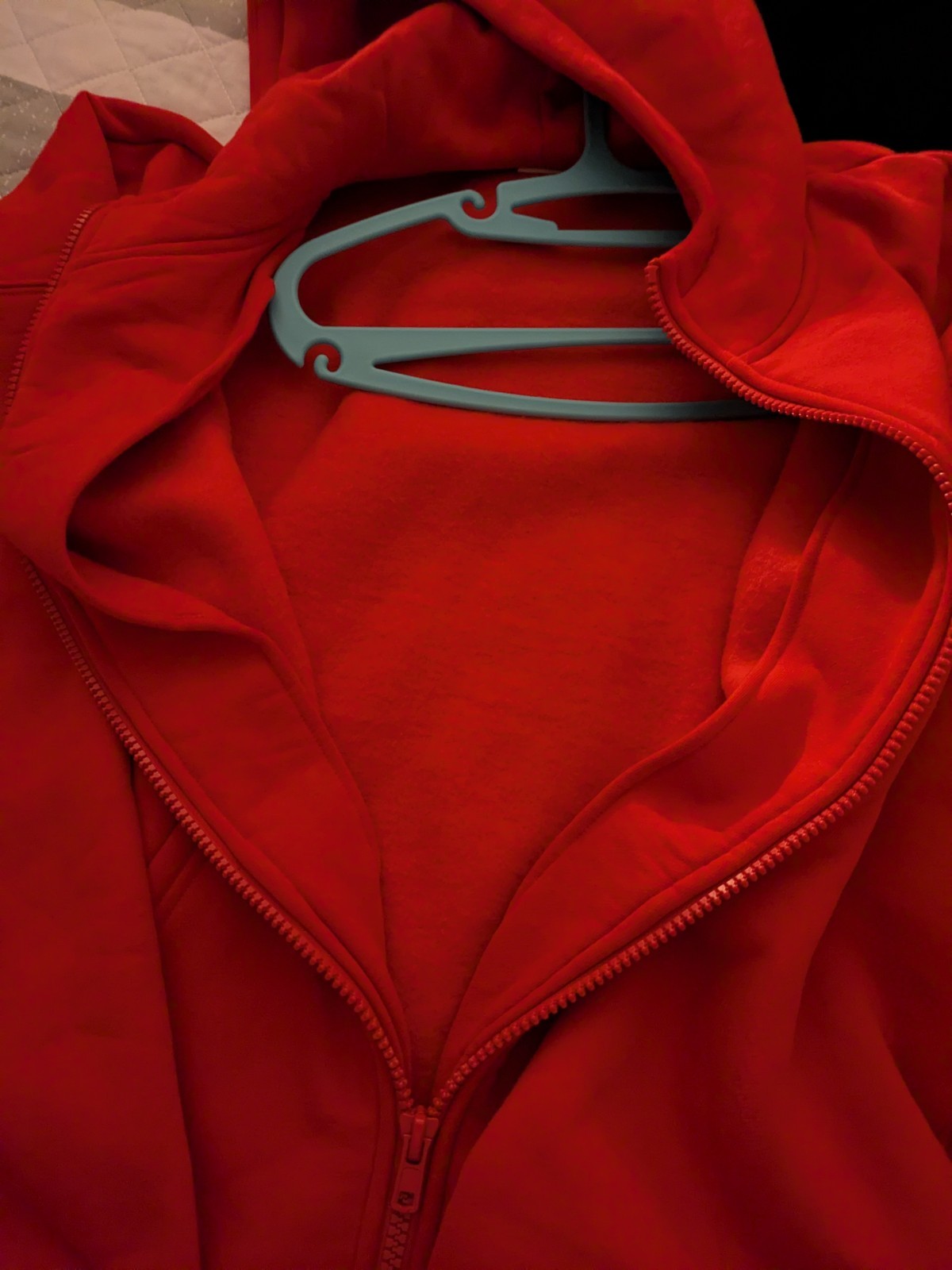 Comfrt Red Hoddie (Large)