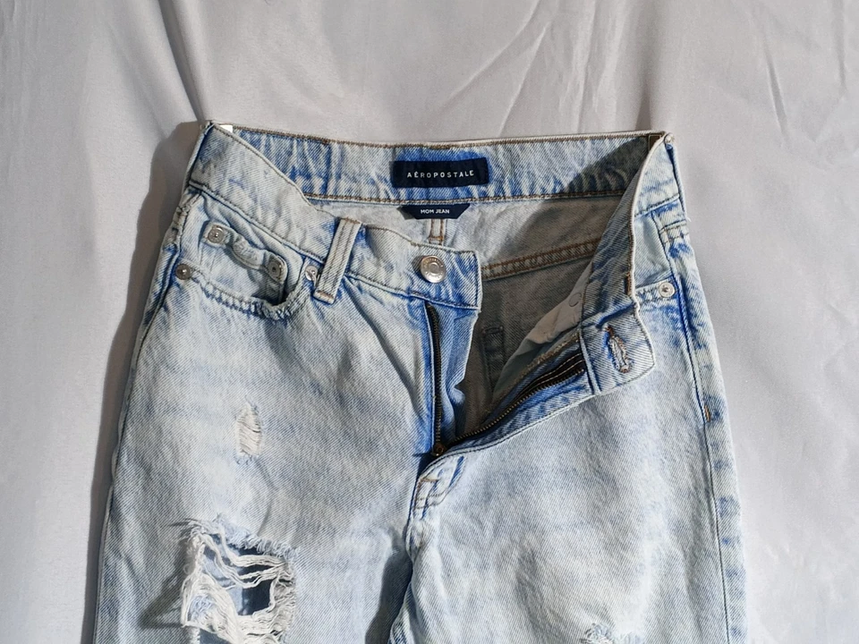 Aeropostale Mom Jeans Distressed Destroyed Women 25x26 - Image 3 of 4