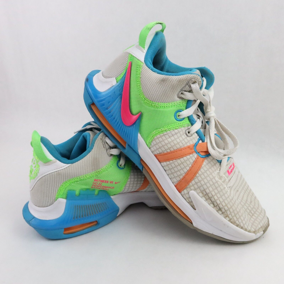 Nike Basketball Shoes Mens 9 White LeBron Witness 7 Sneakers Lion