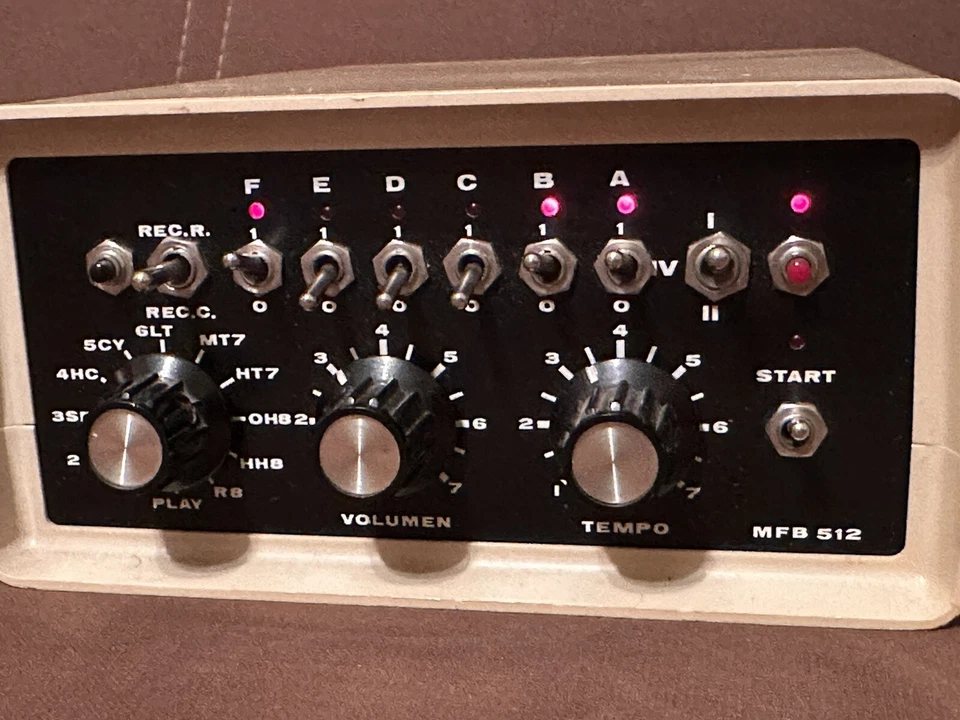 MFB 512 Manfred Fricke Berlin - vintage Drum Machine - 80er Jahre -  Bastler - Bild 2 von 4