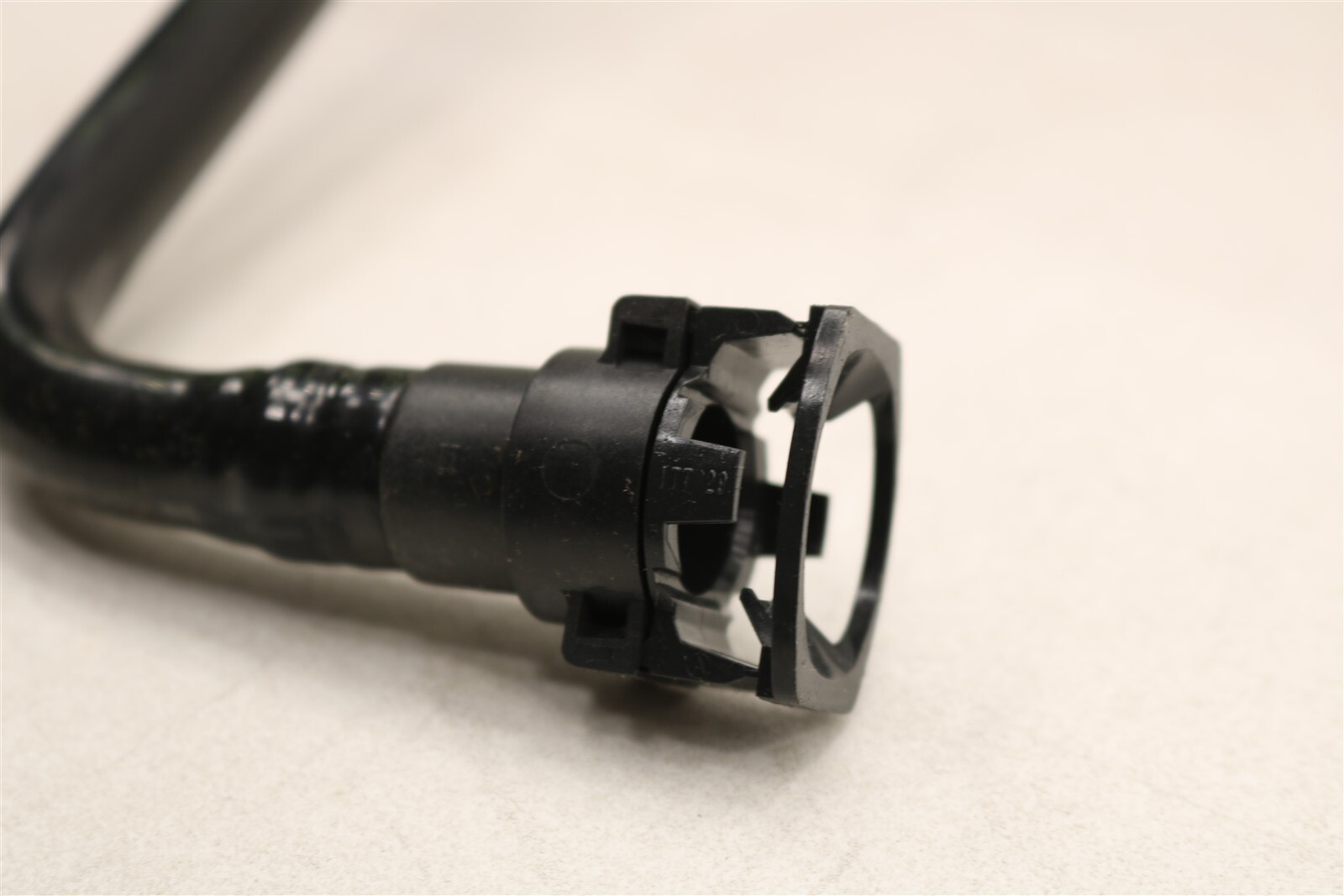 NEW ACDelco Vapor Canister Vent Solenoid 19258957 Chevy GMC Pickup SUV ...