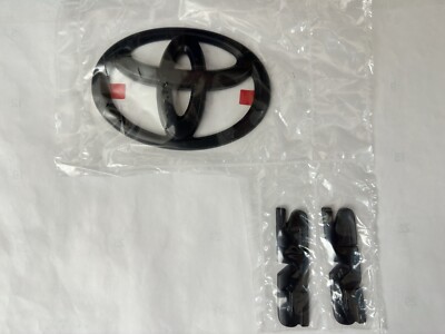 Emblem TOYOTA OEM ACCESSORIES PT948-89180-02