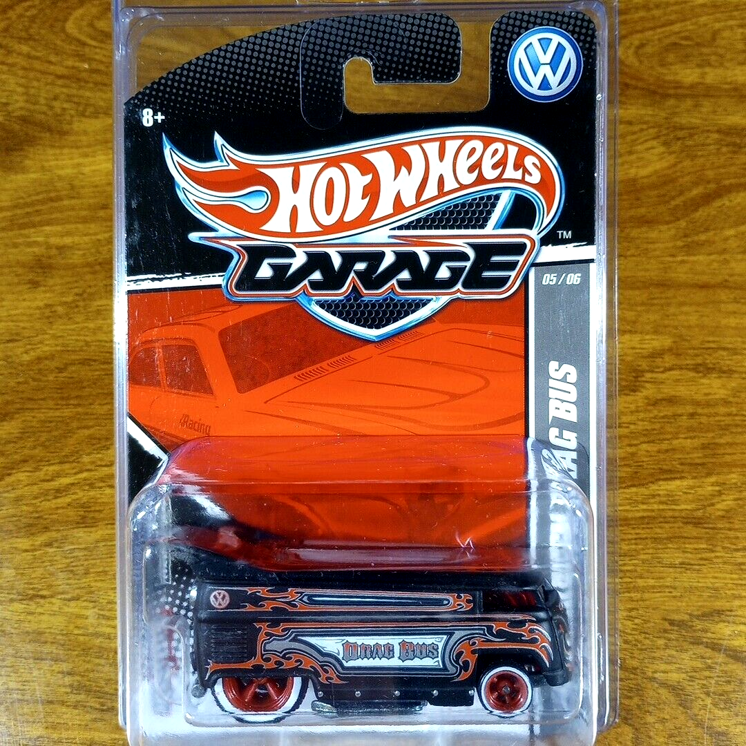 ミニカー HotWheels REAL RIDERS VW Drag Bus Amazon.com: Hot Wheels VW Drag Bus #5 of 6 / Real Riders
