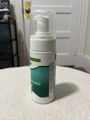 Medline Remedy Cleanser Sensitive Skin No Rinse Foam Hair & Skin 4 Oz - Picture 4 of 6