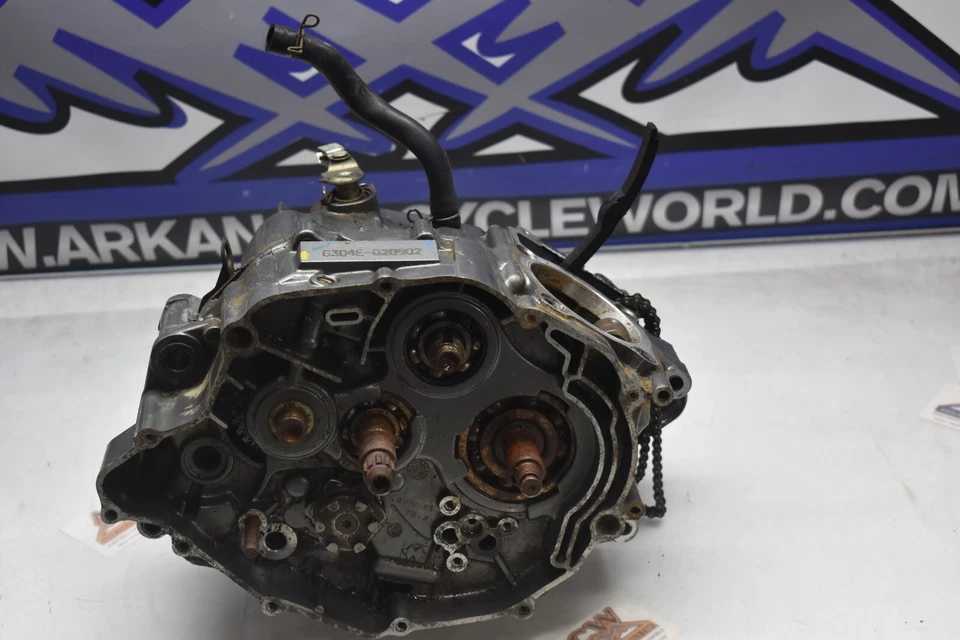 BICICLETA E2-2 MOTOR INFERIOR MANIVELA 04 YAMAHA TTR225 TTR 225 ENVÍO GRATUITO A EE. UU. Foto 3 de 4