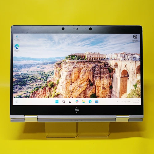 HP EliteBook X360 830 G6 i5-8365U 16GB 256GB Touch Laptop |QWERTZ KB UK Stickers