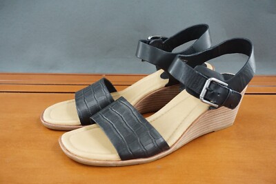 Sofft Garin Women's 10 Black Leather Strap Wedge Buckle Open Toe Casual Sandals