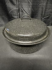 Vintage Granite Ware Round Roaster - 3 lb/ 5 qt Capacity / 10" Stock Pot