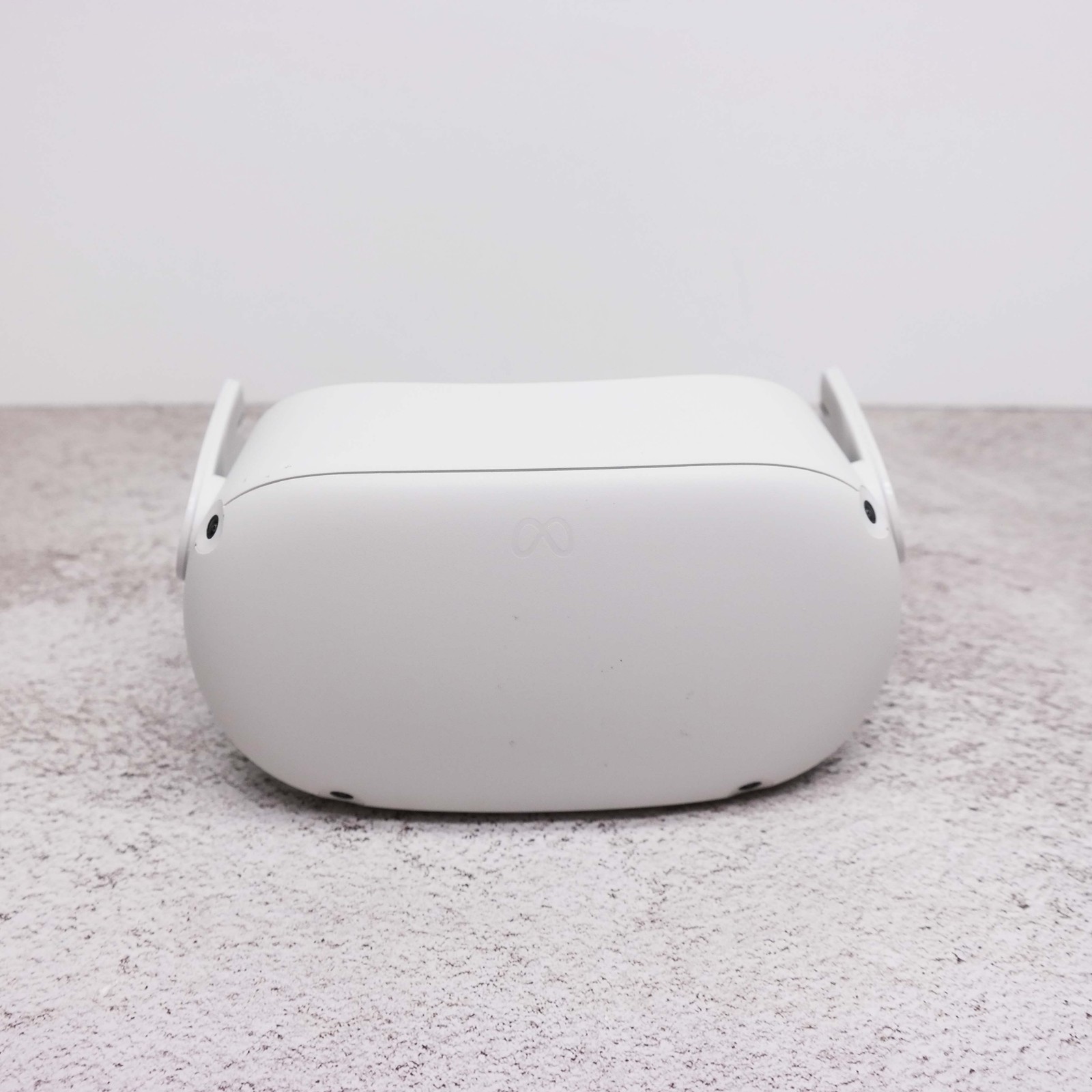 Meta Oculus Quest 2 128GB Advanced All-In-One VR Headset BROKEN