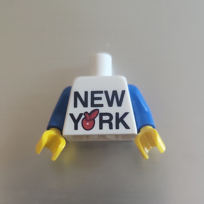 NEW LEGO - Torso - Town - 'NEW YORK' Big Red Apple White / Blue Arms x 1 - NYC