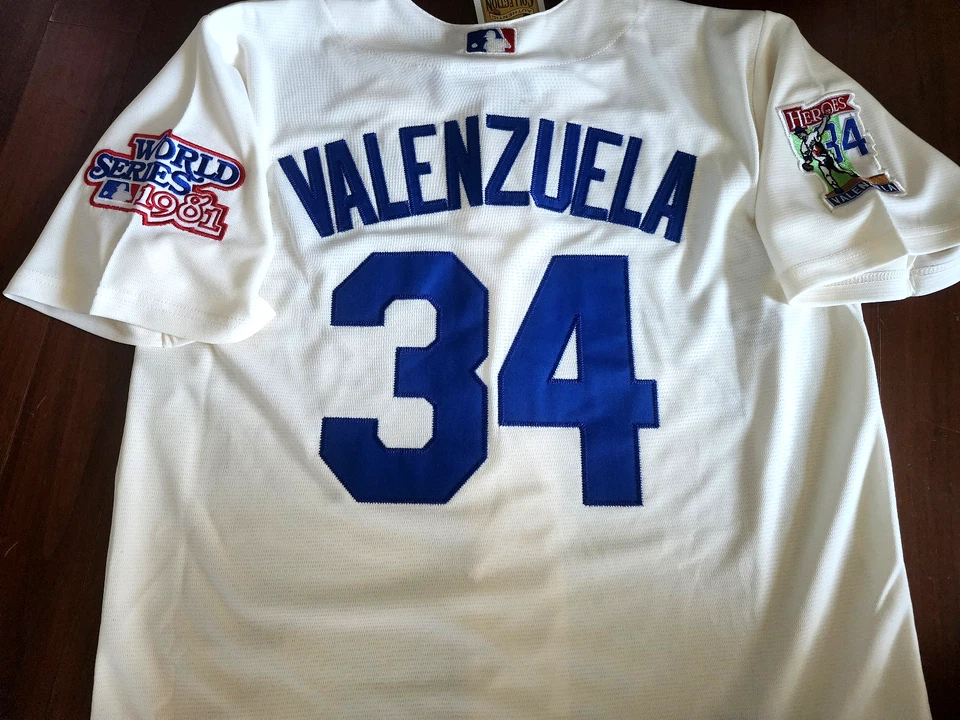 NEW HERO edition LA Dodgers #34 Fernando Valenzuela Throwback 2patch Jersey WS - Image 2 of 4