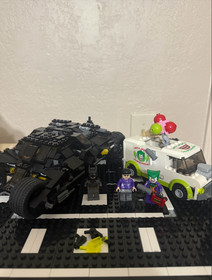 LEGO Batman: The Tumbler: Joker's Ice Cream Surprise (7888)