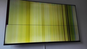 Hisense TV 50E7KQ – Defekt / Bastlergerät / Ersatzteile