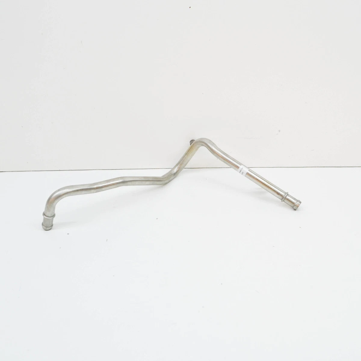 NEW OEM MINI CABRIO R52 ENGINE COOLANT LINE 11537629401 7629401 