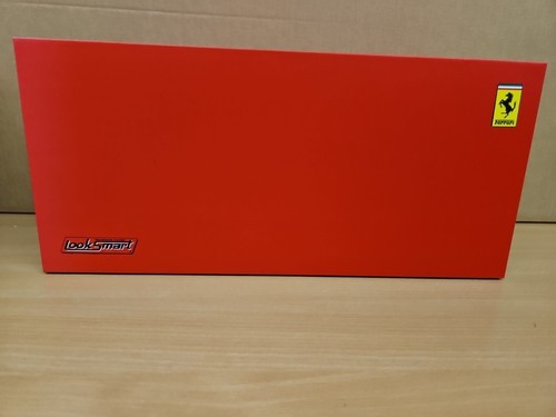 Looksmart Ferrari LS18F1036 1:18 SF21 #55 Carlos Sainz Jr Bahrain GP 2021 - Picture 9 of 11