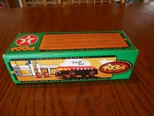 Ertl Coin Bank 1934 Diamond "T" Tanker, "DOODLE BUG, Stock #B195, TEXACO, NIB