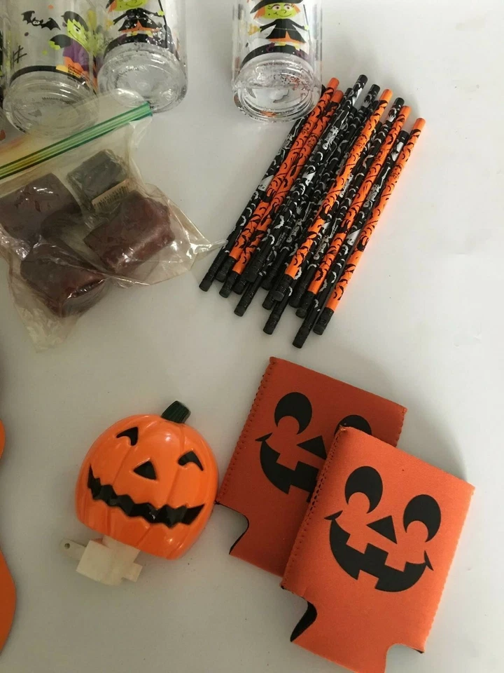 Halloween Party Decoration Supplies for Bags Wall Hangers Pencils Banner - Image 3 of 4