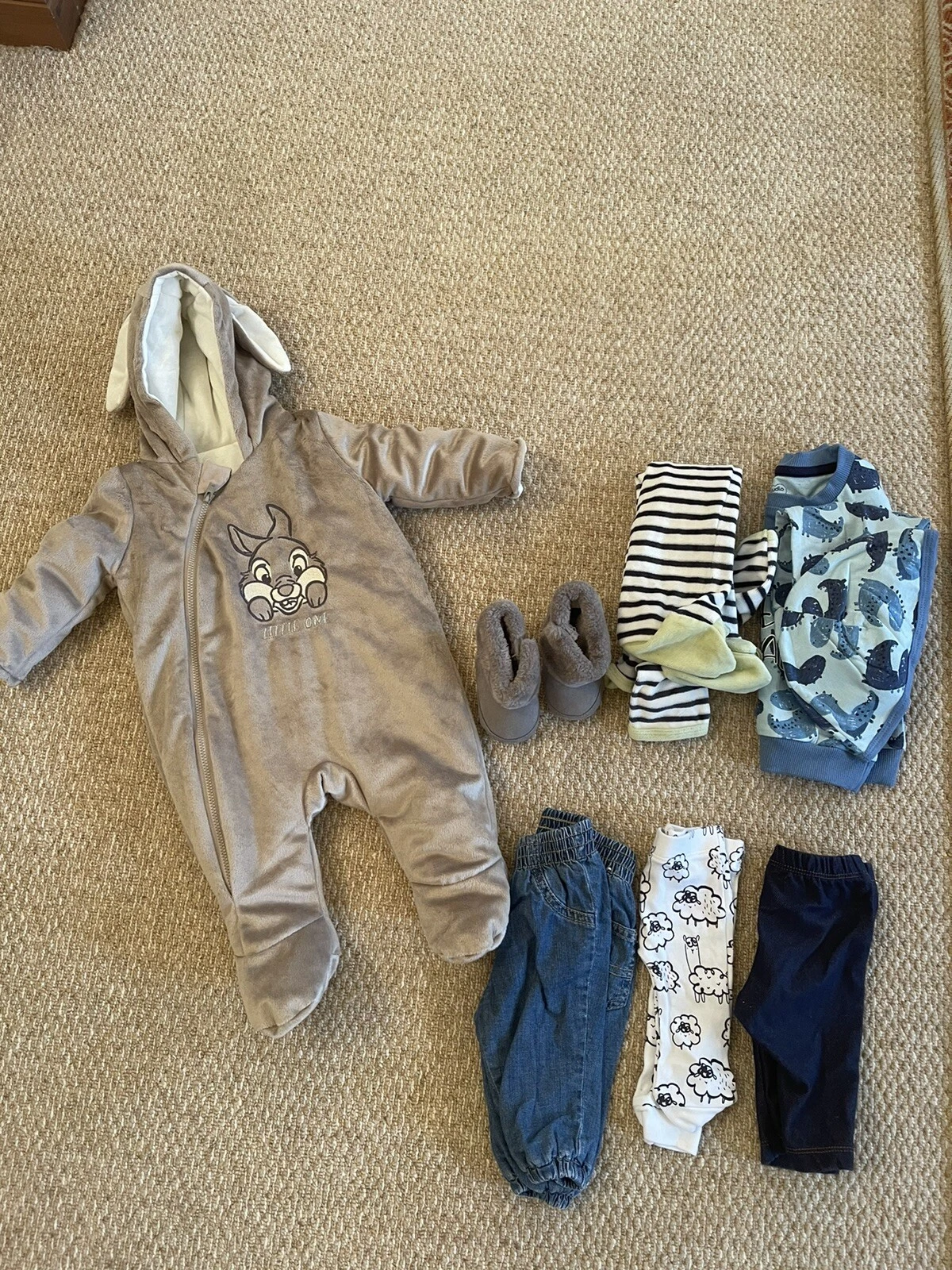 0-3 MONTHS UNISEX NEUTRAL CLOTHES BUNDLE