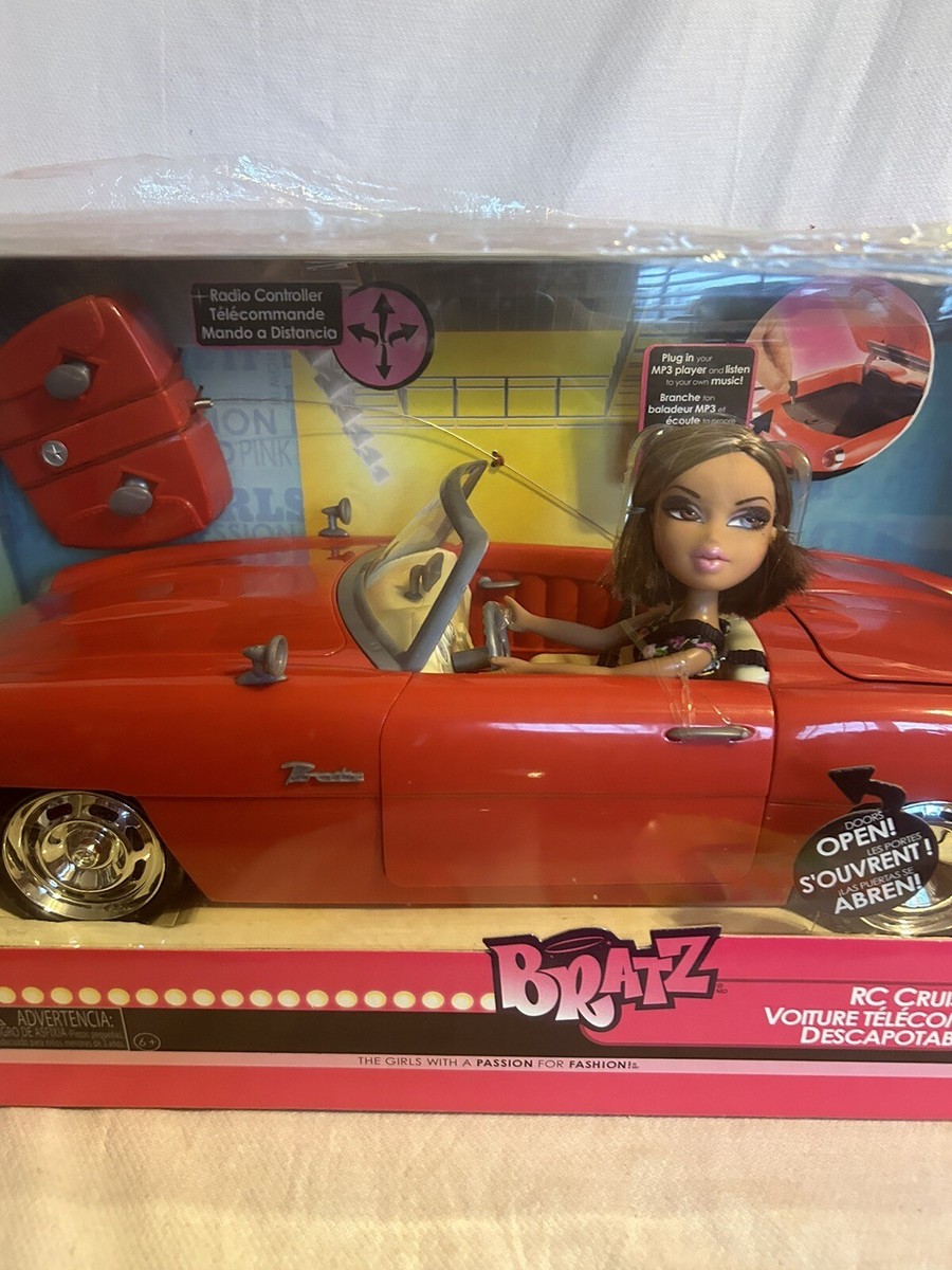 Vintage Bratz Cherry Red Convertible RC Cruiser Car Yasmin Doll
