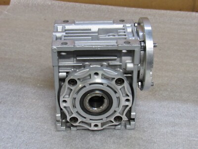 SHINWE WORM GEAR SPEED REDUCER FO40 1:10 RATIO 63B5T INPUT - USED