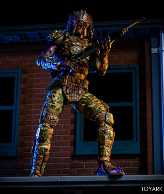 GUARANTEED AUTHENTIC NECA THE PREDATOR 7