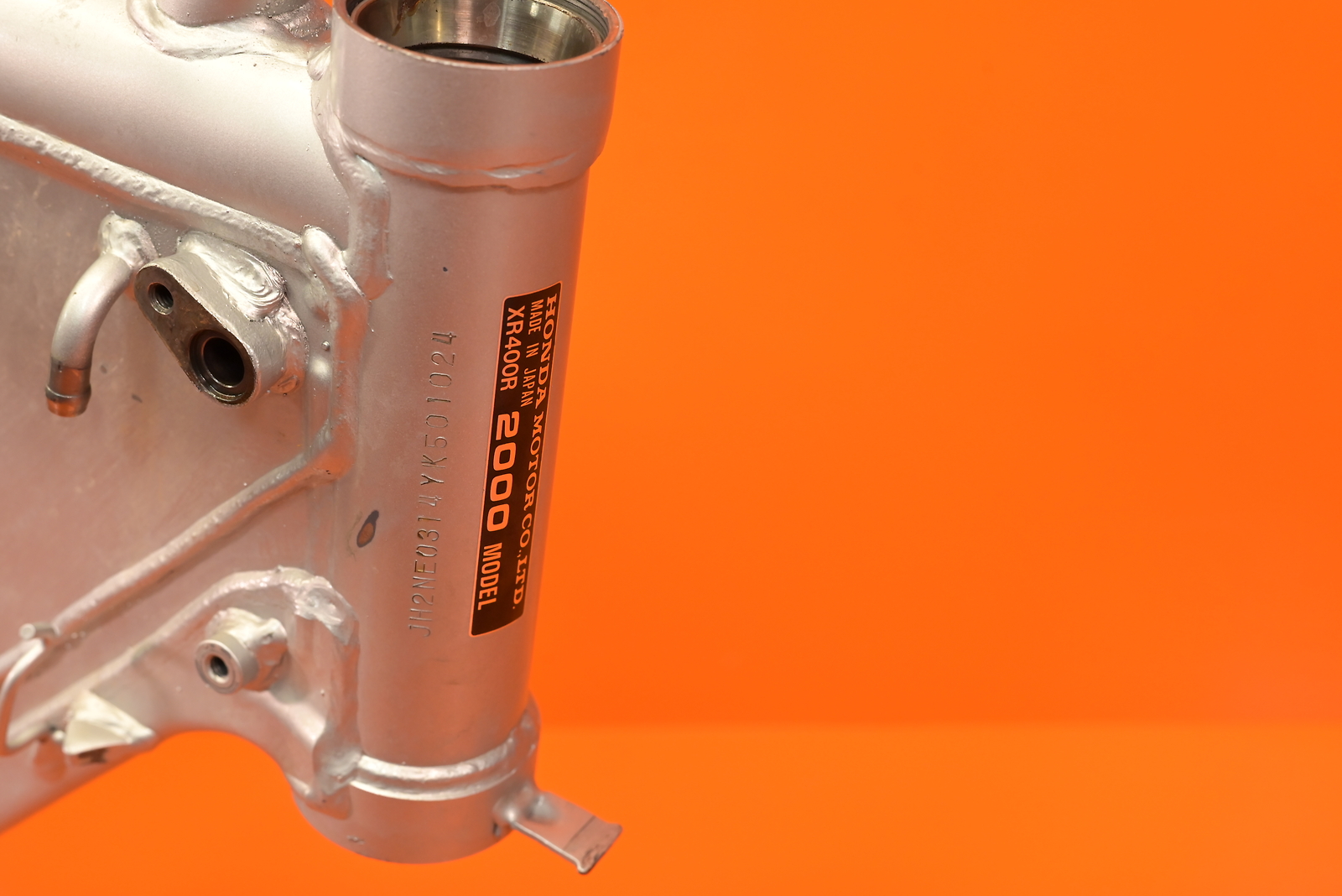 9604 HONDA XR400R XR400 XR 400 OEM MAIN FRAME CHASSIS ENGINE CRADLE