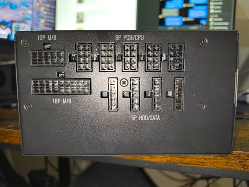 Cooler Master MWE 750 Gold V2 750W Power Supply - Photo 8/10
