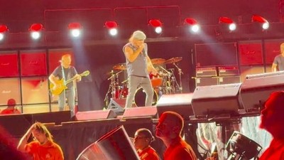 ACDC LIVE LAS VEGAS 8/01/2026 VERY RARE 2 DVDS-R FOR TRUELY FANS ONLY