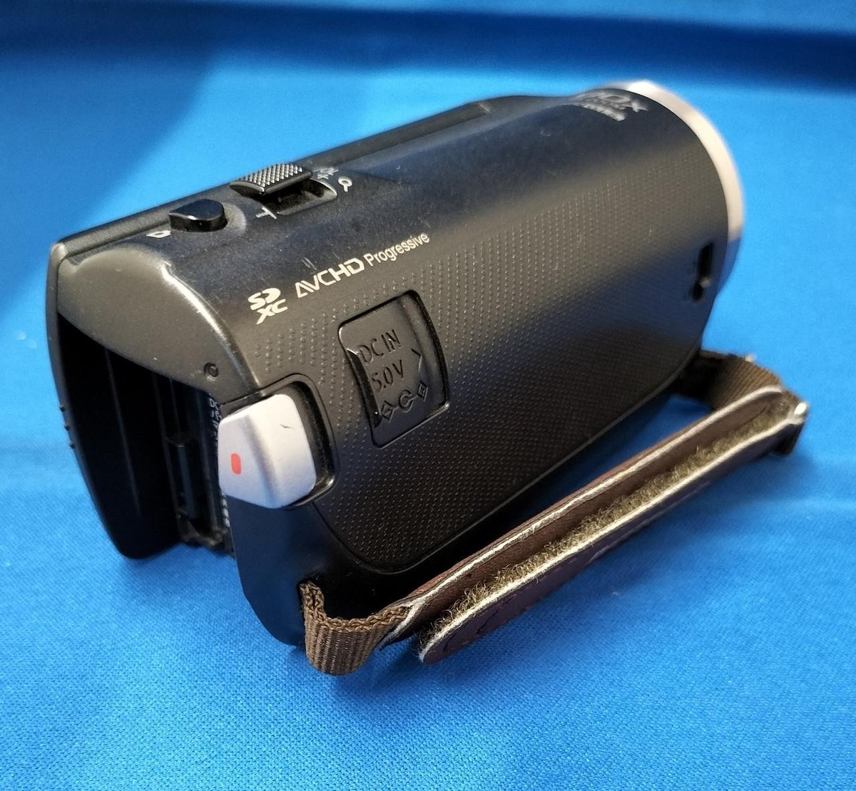 ◻︎ Panasonic HC-V360MS Panasonic HD Video Camera V360ms 16gb High Magnification 90