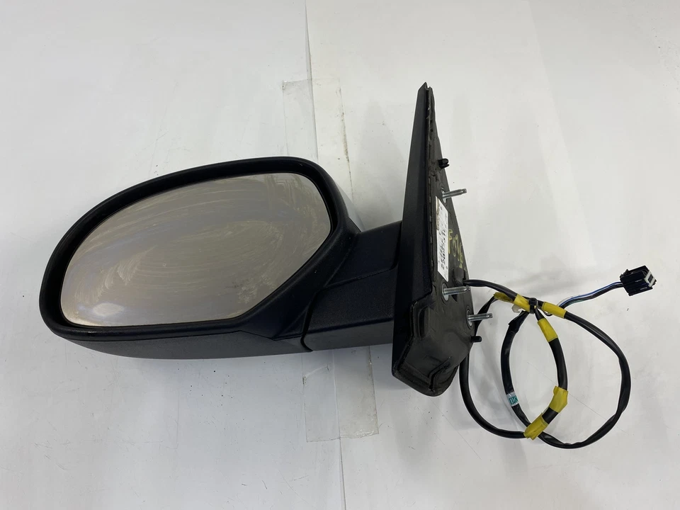 Espelho de porta esquerda usado serve: 2010 Chevrolet Avalanche 1500 Power sem torre integral - Imagem 4 de 4