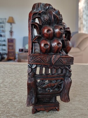 民国龙眼木高浮透雕清供挂屏Antique Chinese Longan Wood Carved