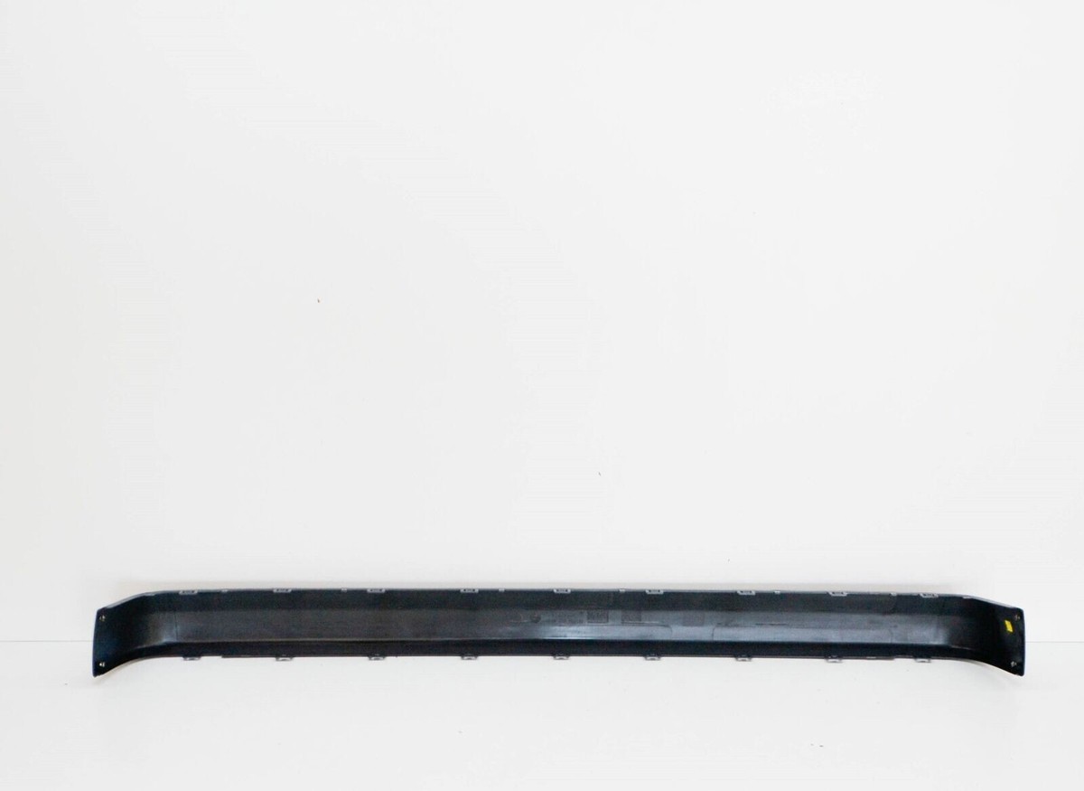 MB-124-E320外装部品販売ーリヤーバンパー販売 Mercedes Benz Genuine E320 1994 Rear Rail Bumper Trim 1248851521