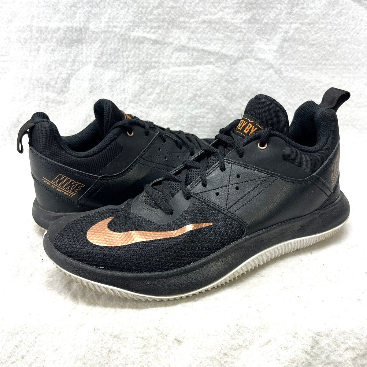 mens nike flyby low 2