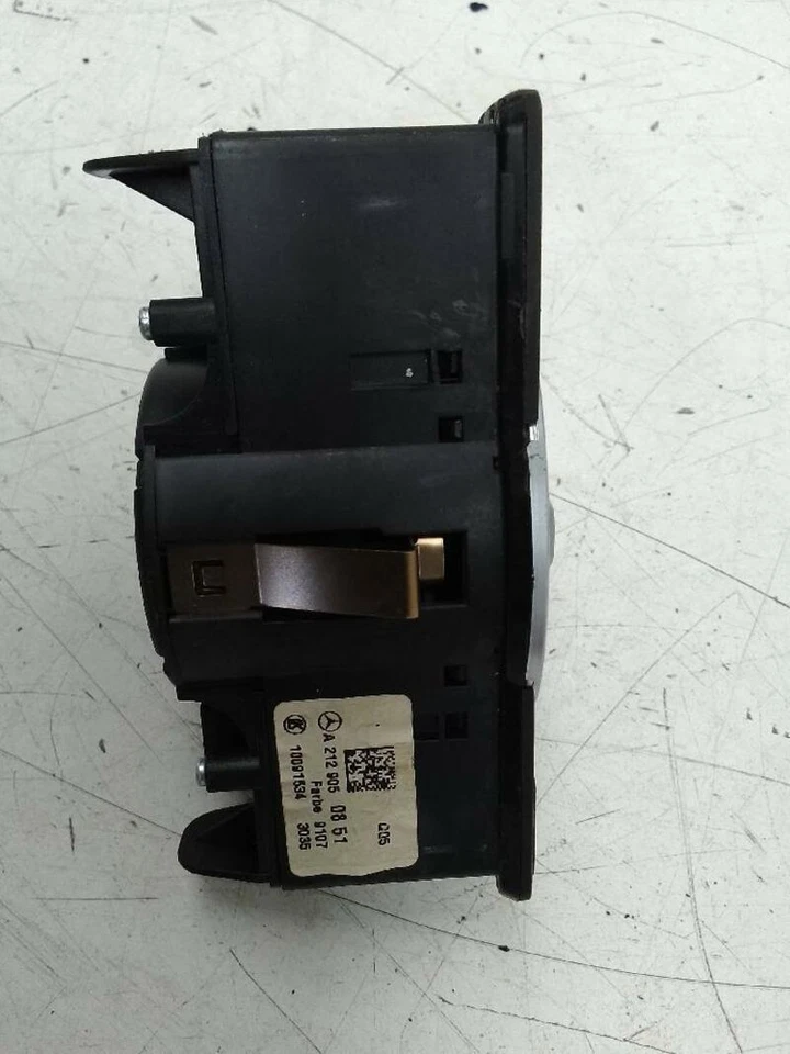 A2129050851 light switch 599313 for INFINITI Q30 (2015- ) 1461 CC 109 CV (80 KW) - Image 4 of 4