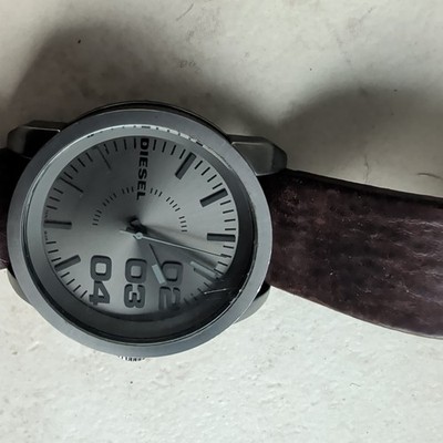Diesel DZ1467 Mens Brown Leather Strap Analog Gray Dial Quartz Wrist Watch WFH60