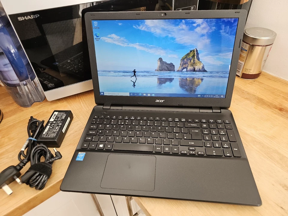 Acer Aspire P256-M Core i3 240GB SSD 8GB Ram Win 10 15.6" HDMI Webcam Laptop - Image 2 of 4